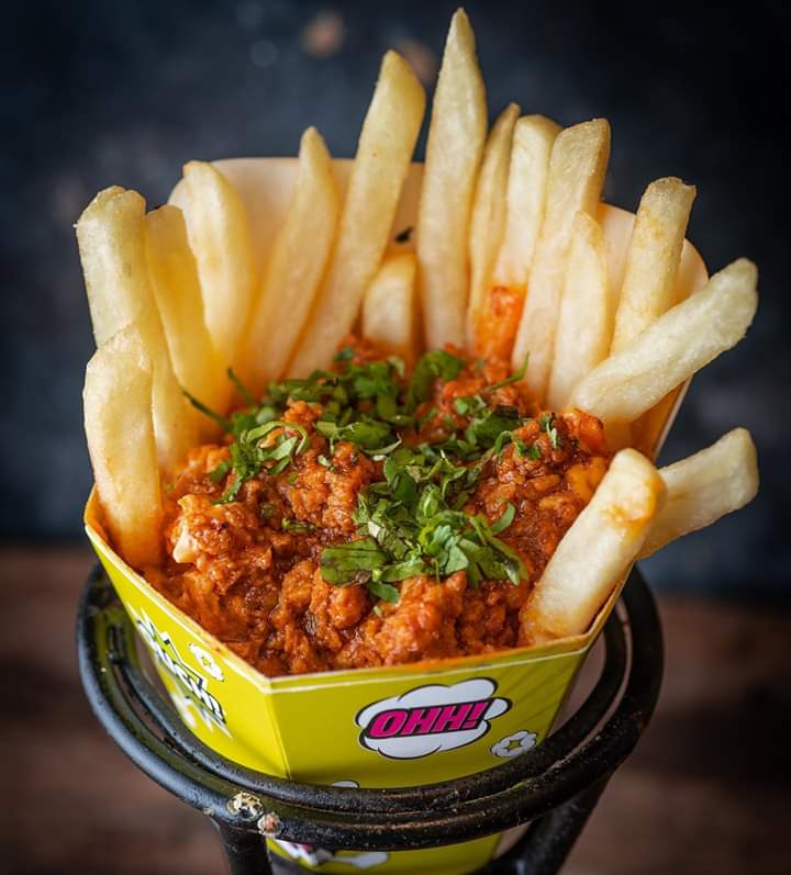 Fruitzee Healthspot Cafe - 10