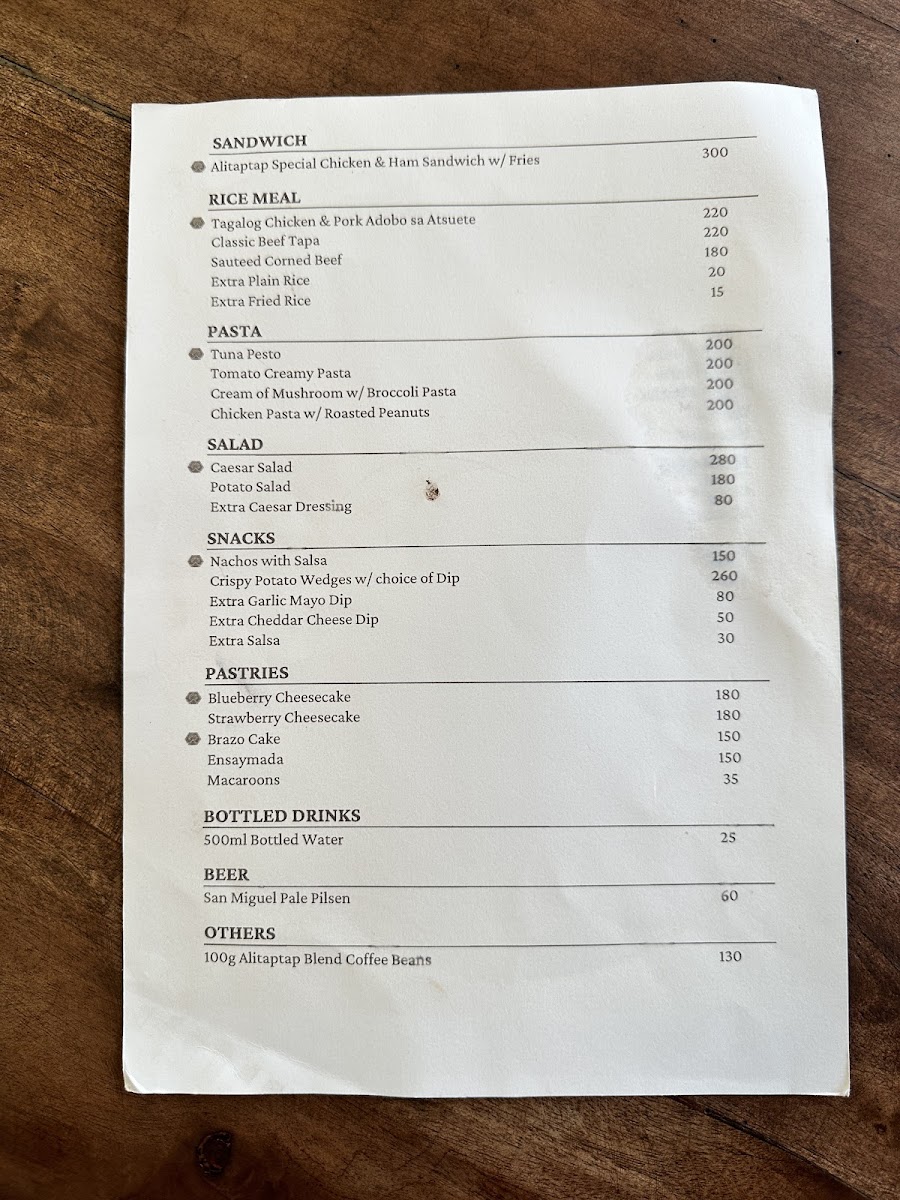 Alitaptap Art Cafe - 10