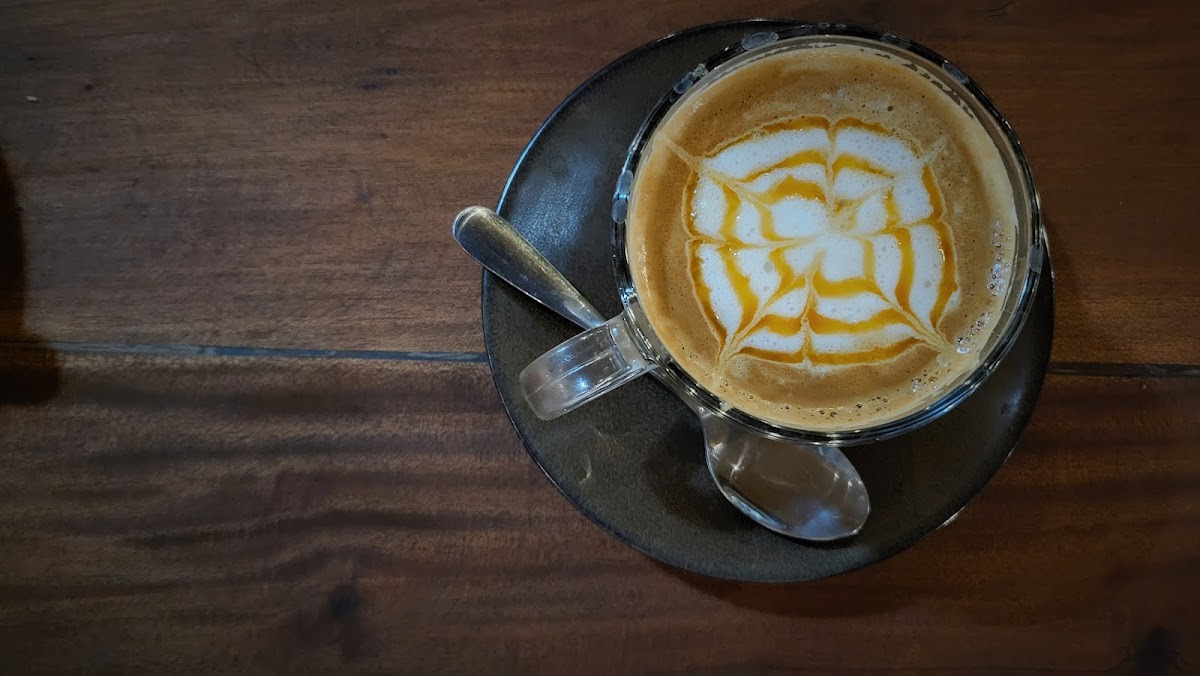 Alitaptap Art Cafe - 9