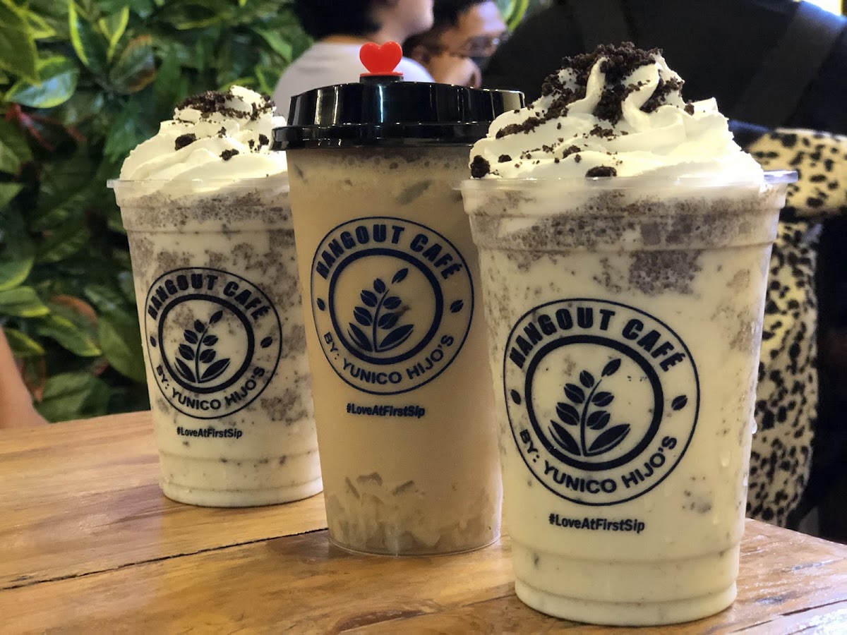 Hangout Café Muntinlupa - 4