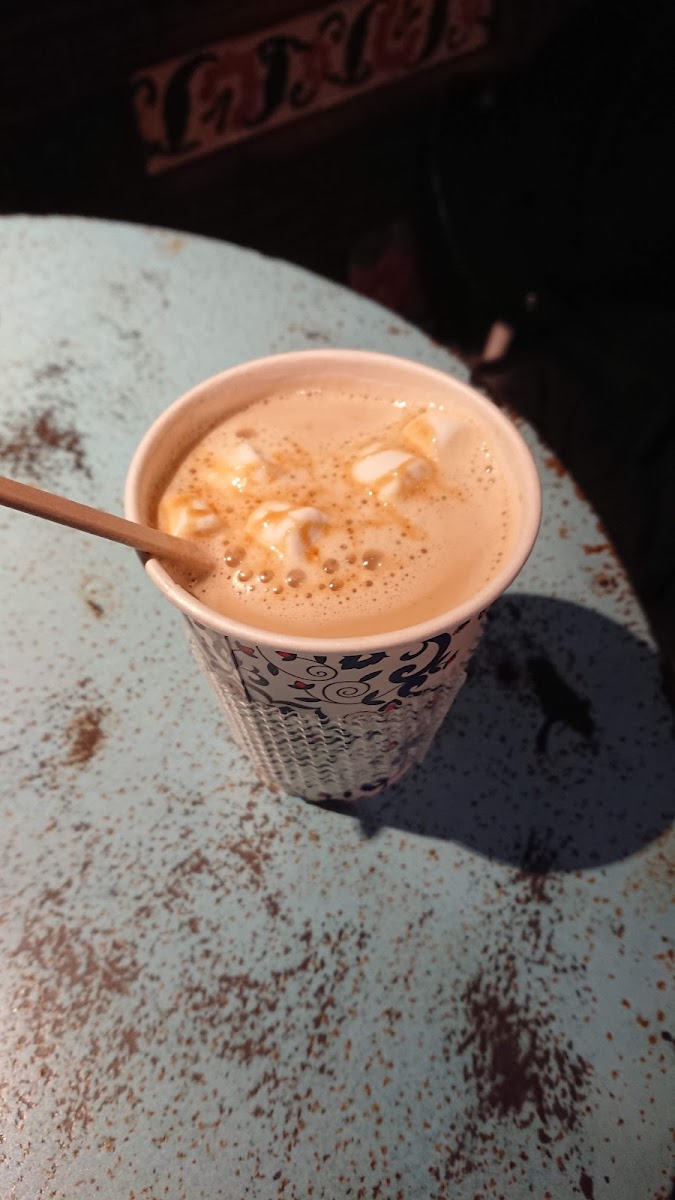 Cayhane party cafe - 10