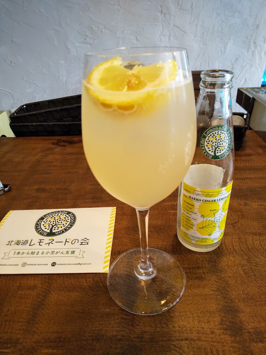 Café & Bar isalibi - 5