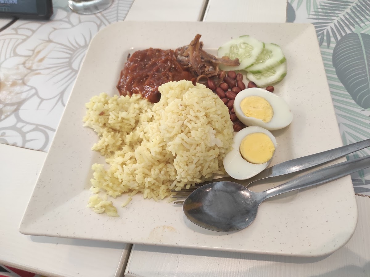 Long Chen Toast House - 7