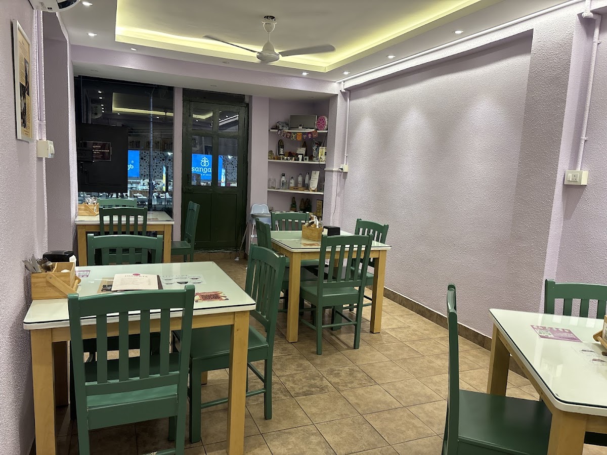 Amber's Bakehouse - 4