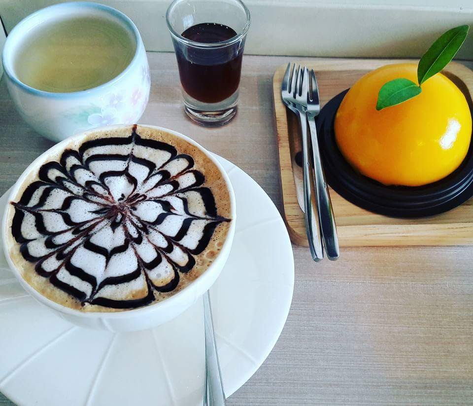 BaanKanom Homemade cafe & Bake - 8