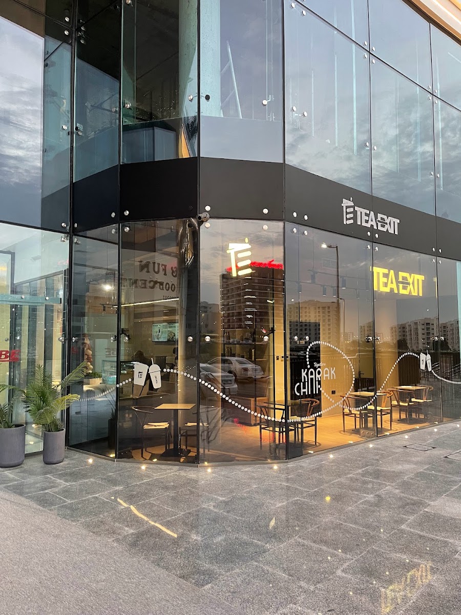 Tea exit cafe || Liwan DSO