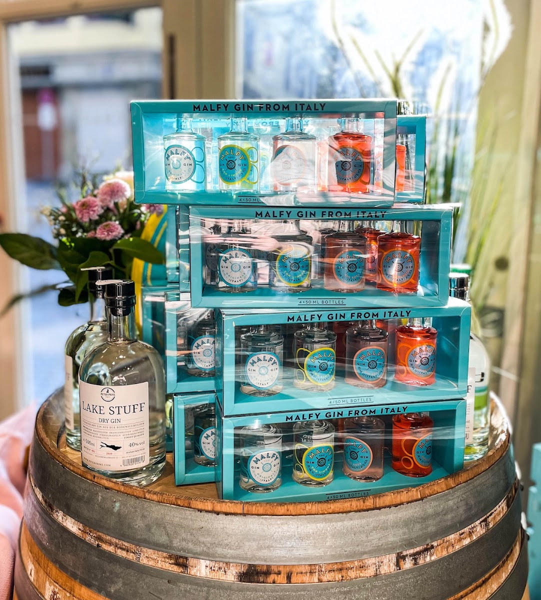 Charlie's - Coffee, Food & Wine - 2