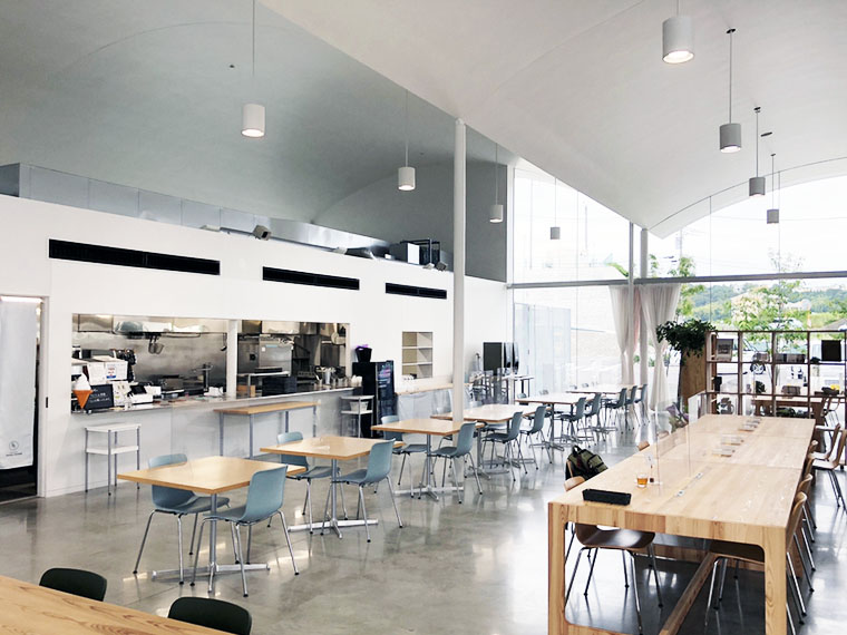 Cafe terrace Sunny Stand