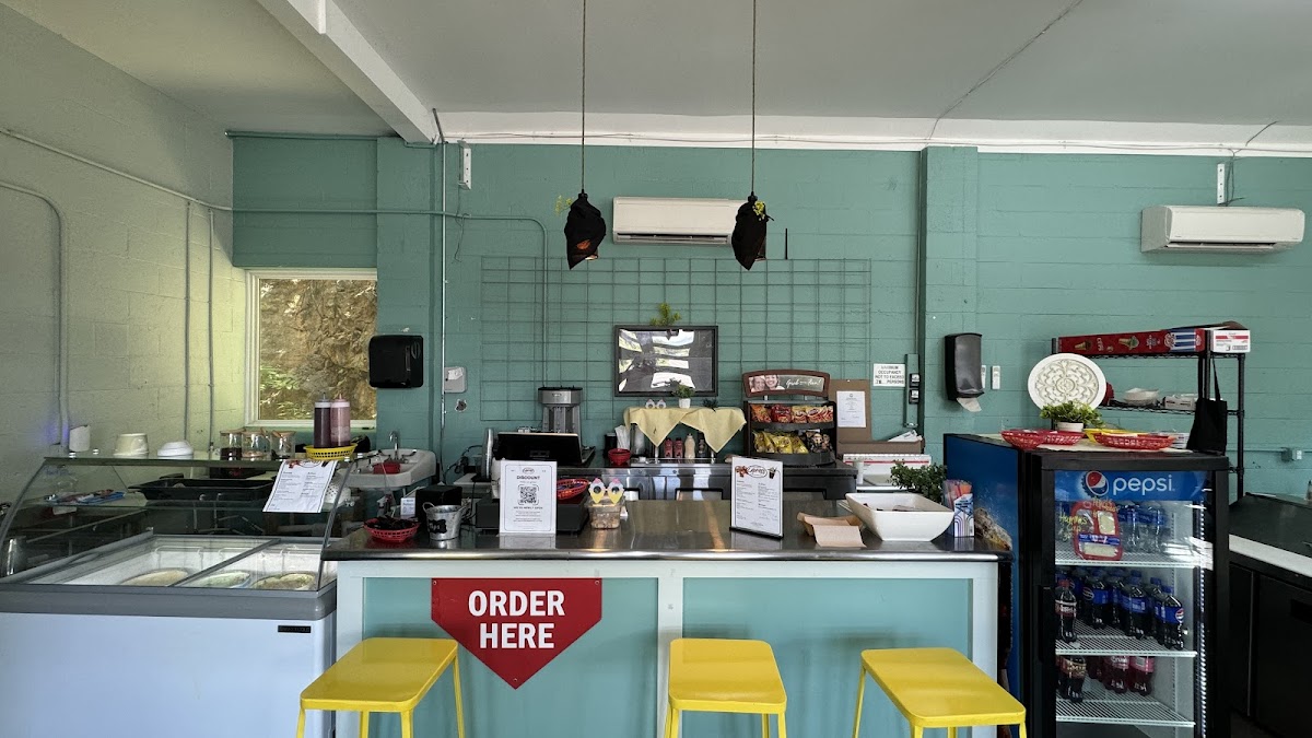 Colonial Express Cafe - Bites, Beer, Ice Cream & Drinks