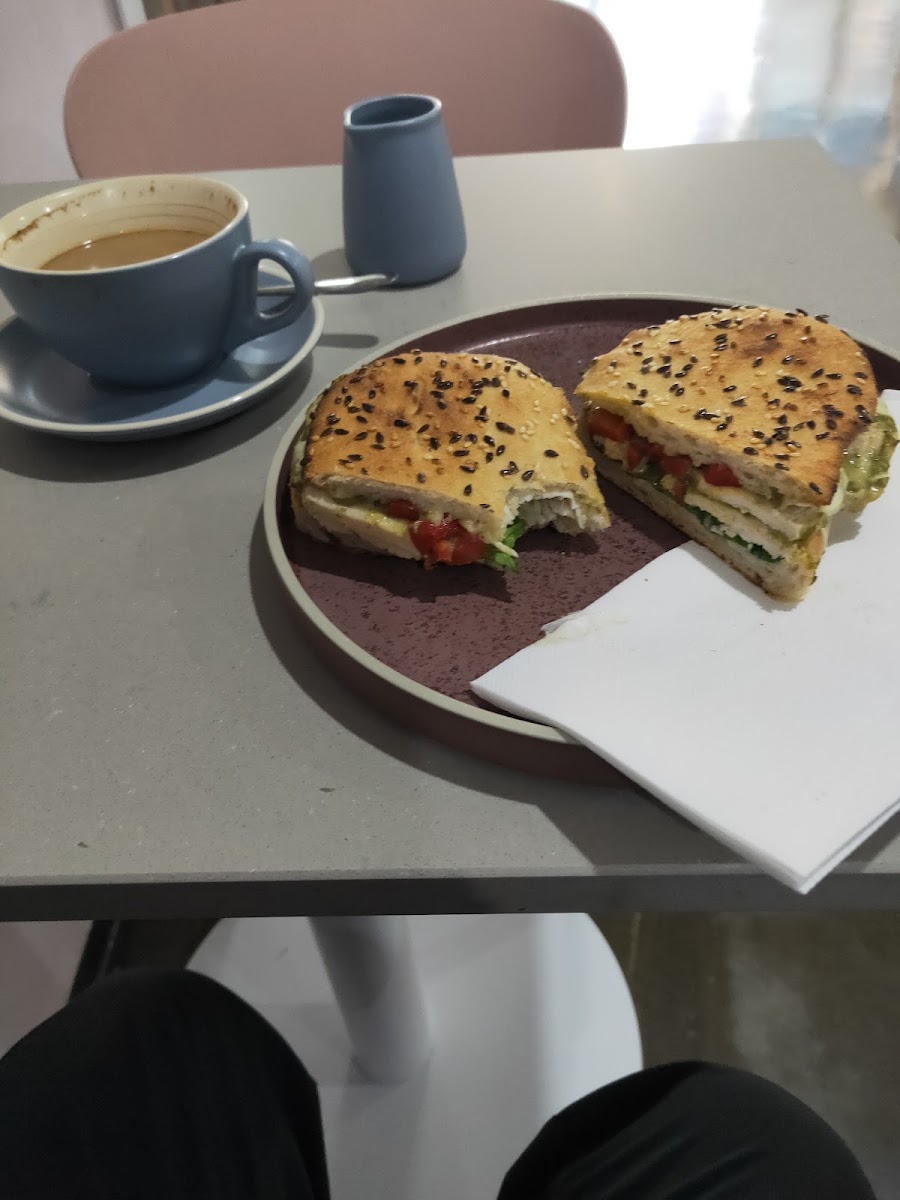 Mr Berkshire Cafe - 7