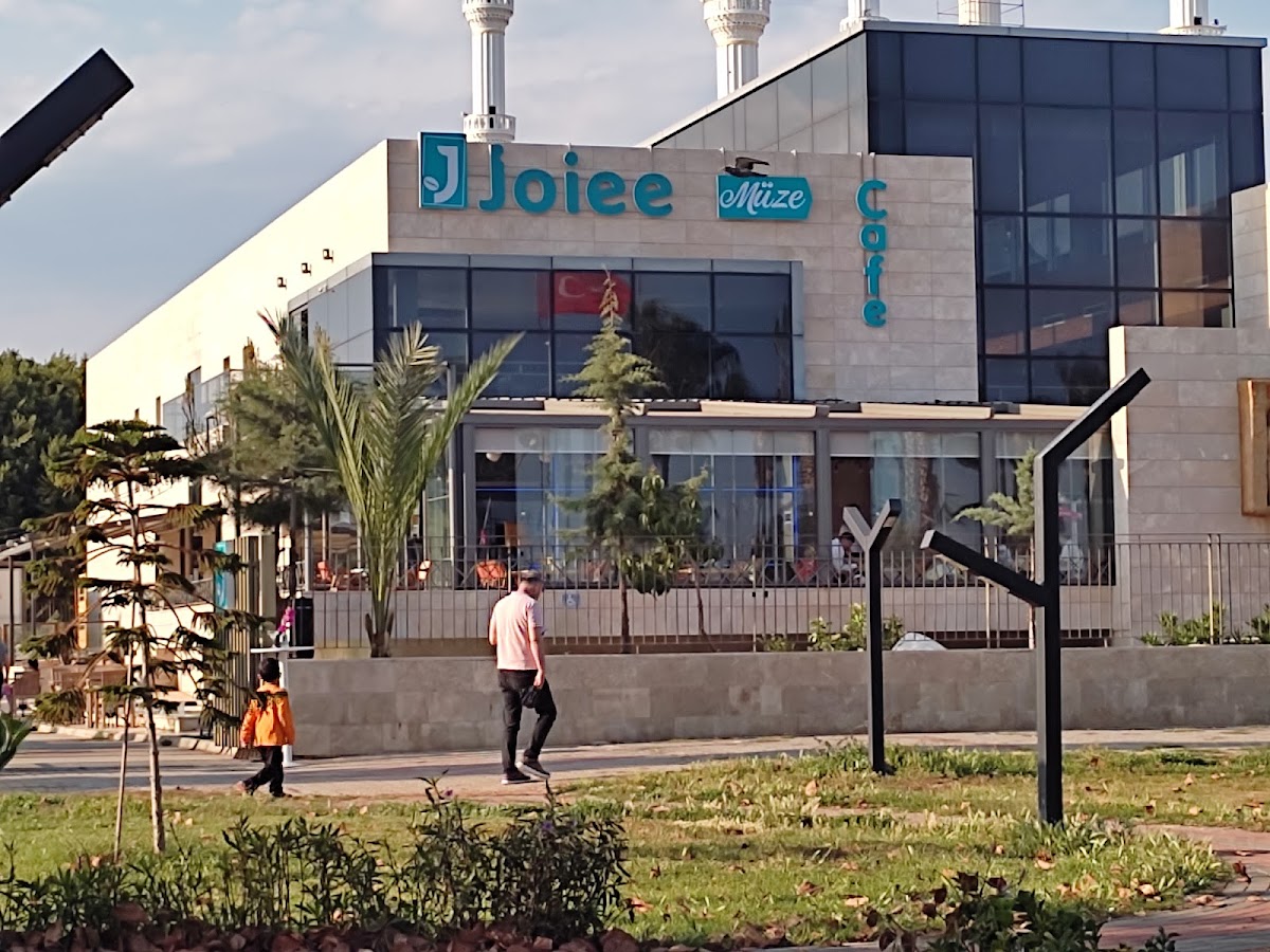 Joiee Cafe