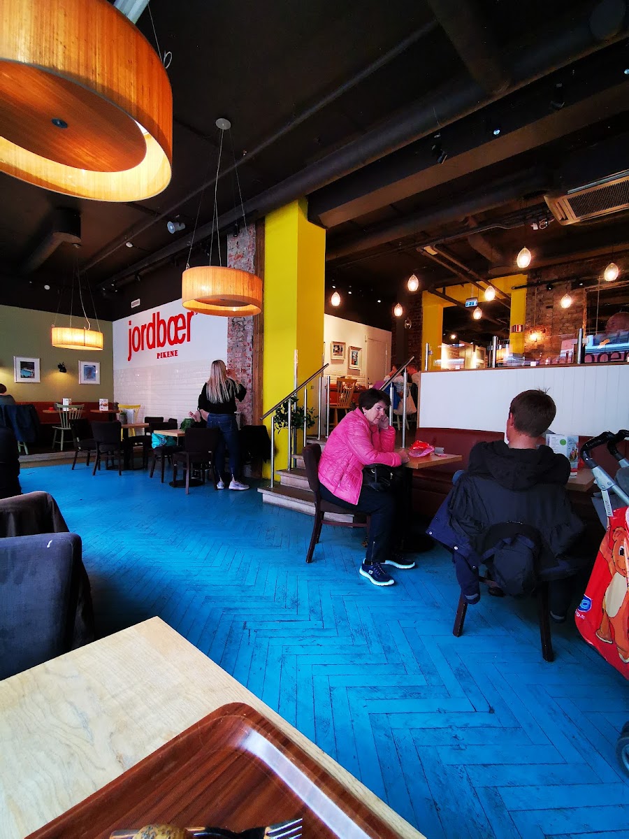 Jordbærpikene Sandens