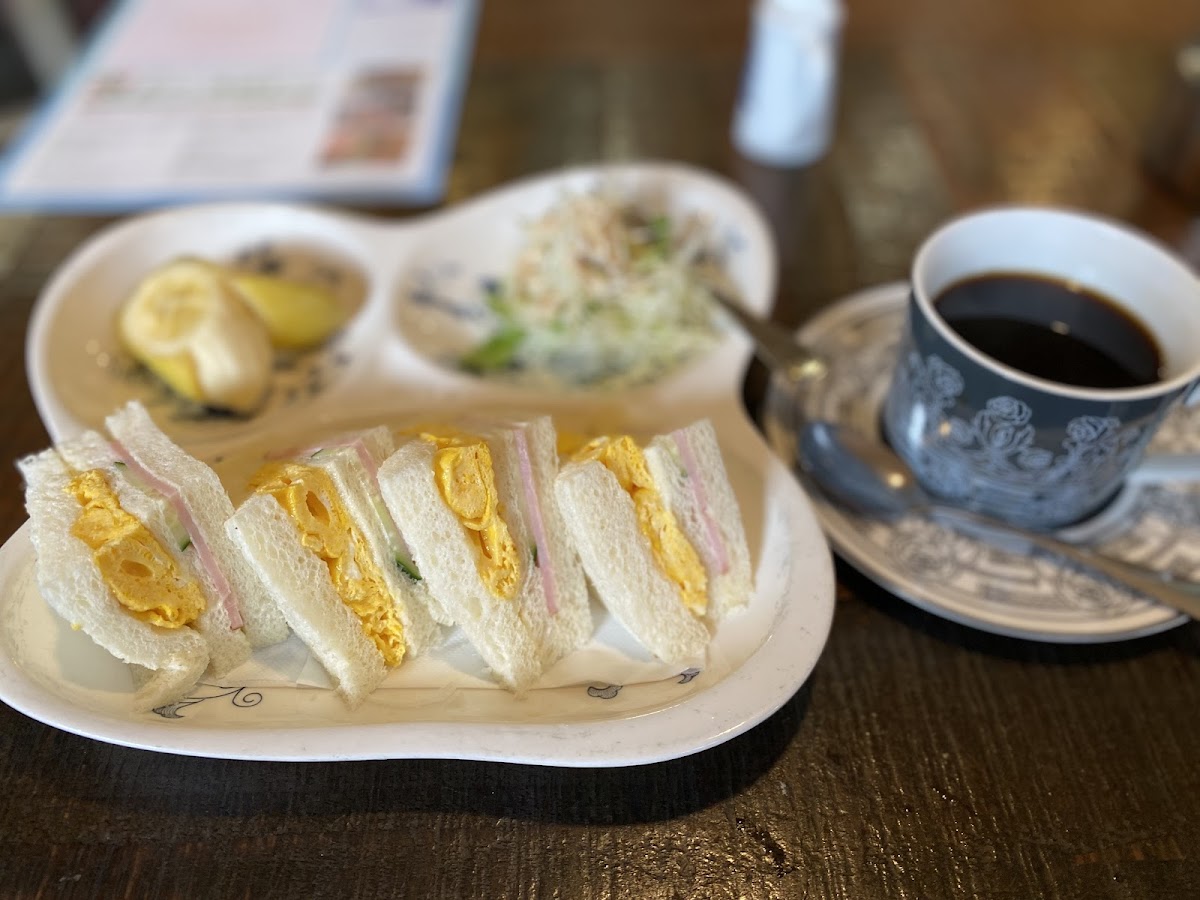 Minato-chō Café - 3