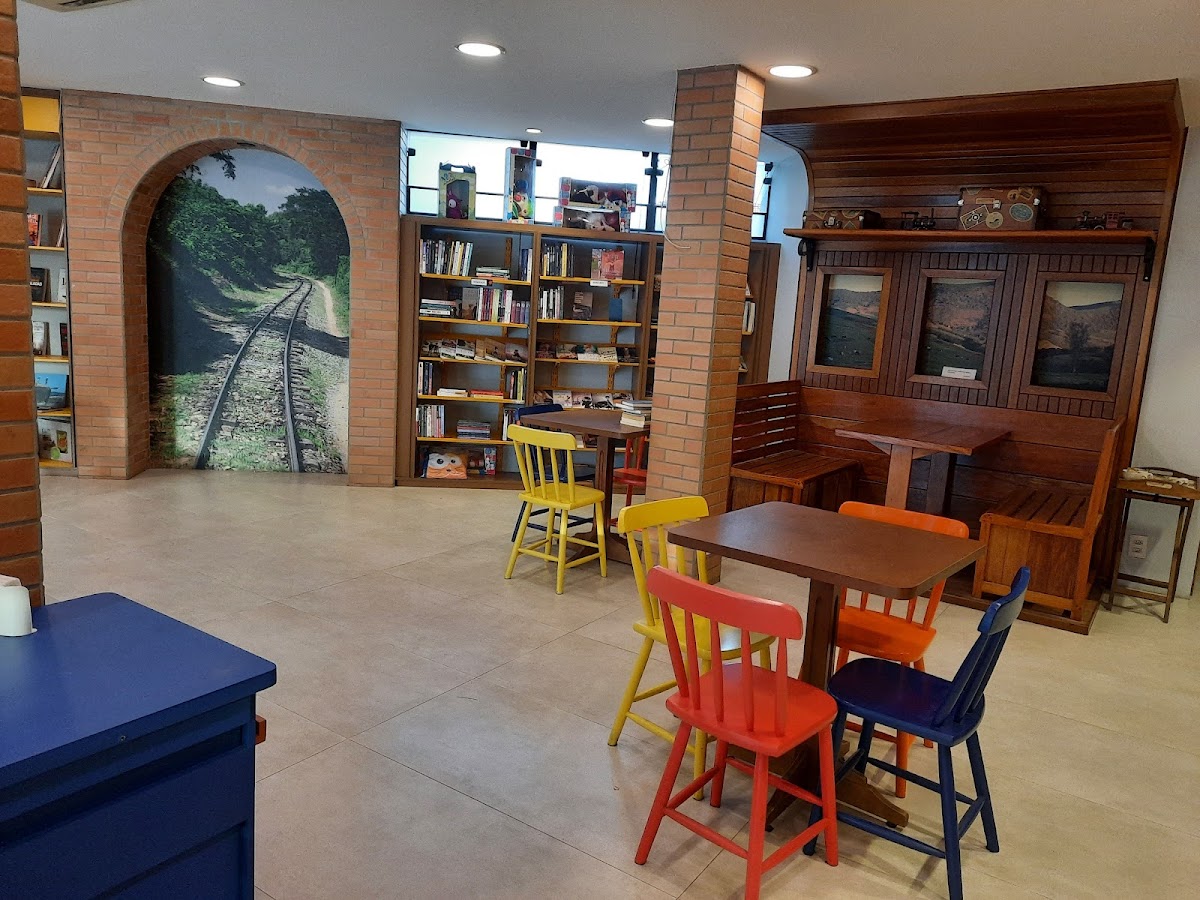 CAFETERIA e LIVRARIA - CAFÉ DA ESTAÇÃO - LAMBARI