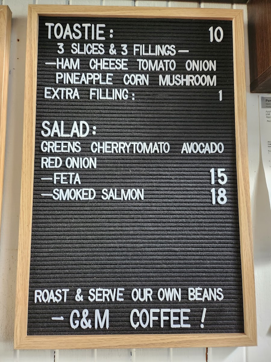 Crazy Rabbit Cafe - 2