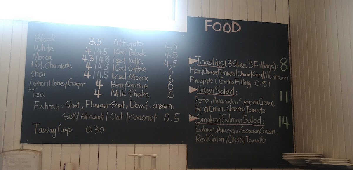 Crazy Rabbit Cafe - 3