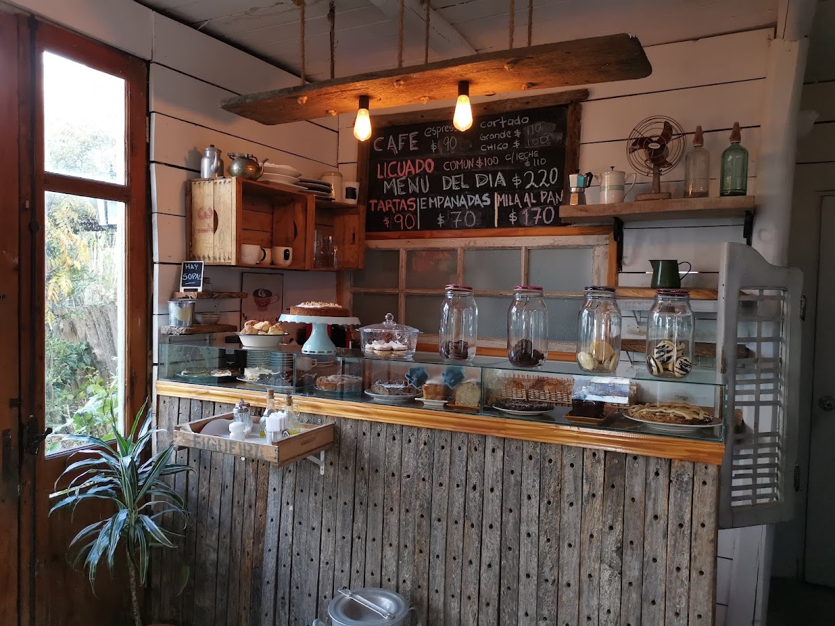 ReJennytos Bakery & Cafe