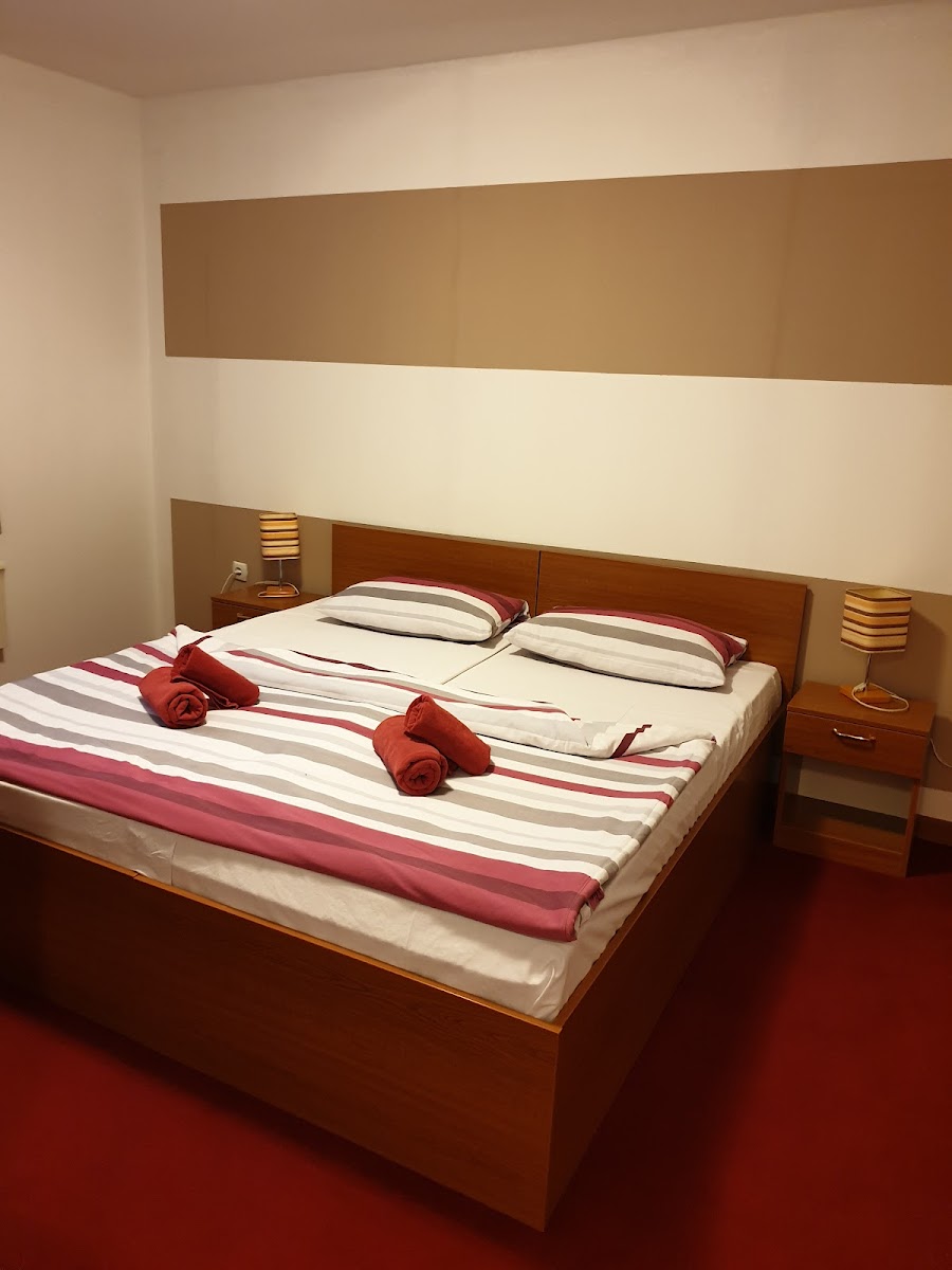 Kavana Strossmayer - 4