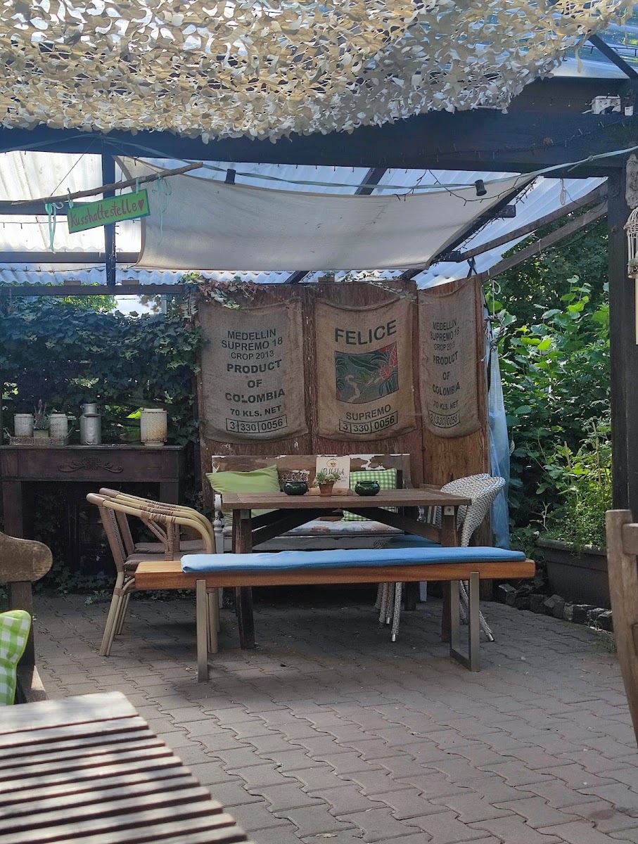 Freiluftcafé & Minigolf