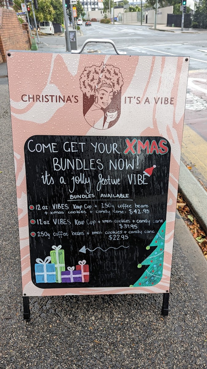 Christina’s Vibes Cafe - 2