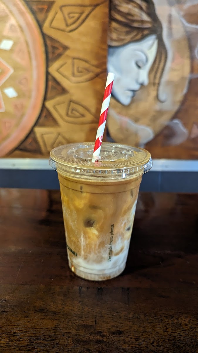 Christina’s Vibes Cafe - 6