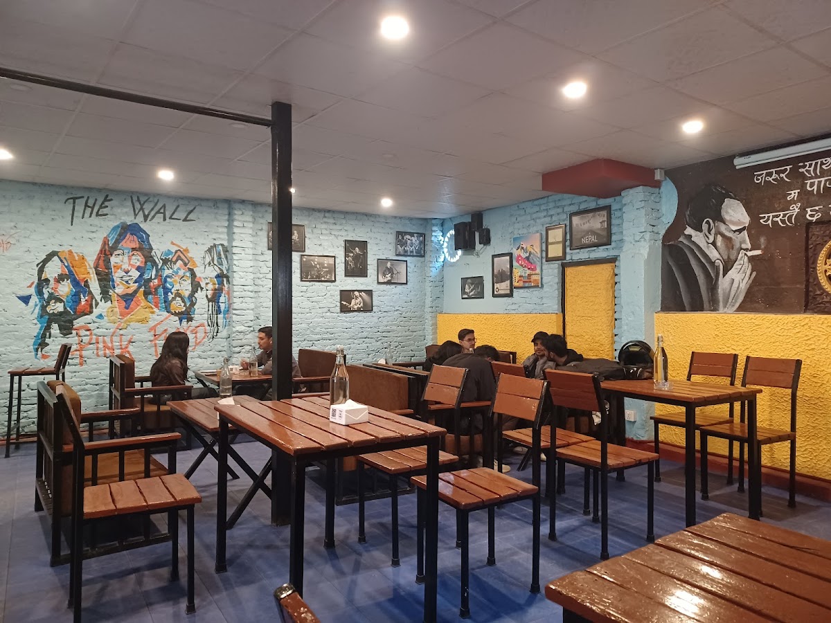 Guff Factory Cafe - 3