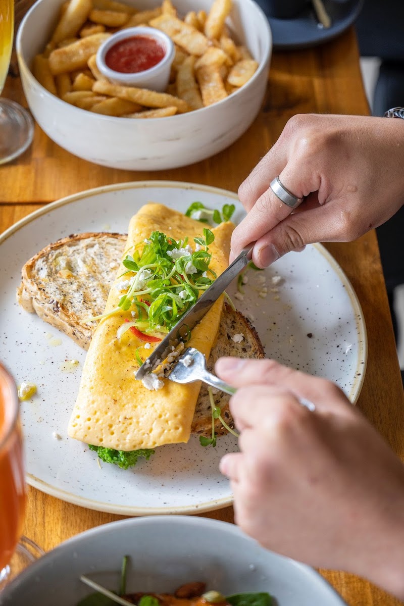 The Hills Hub Cafe - 2