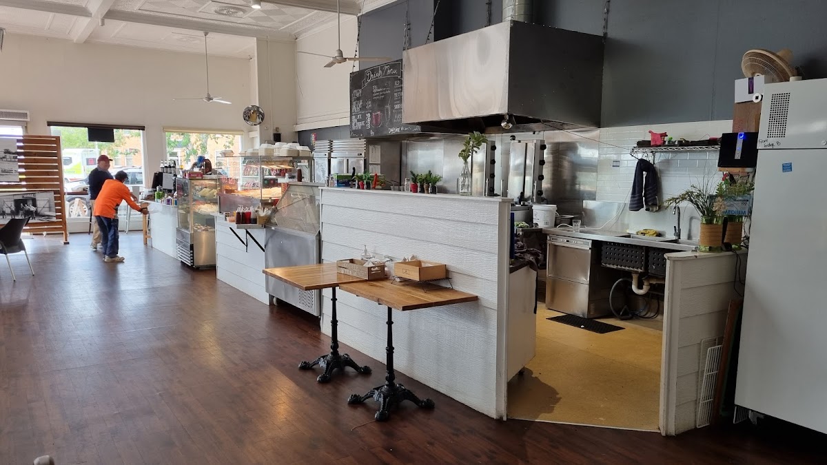 Gidgee Bean Cafe @Cunnamulla - 3