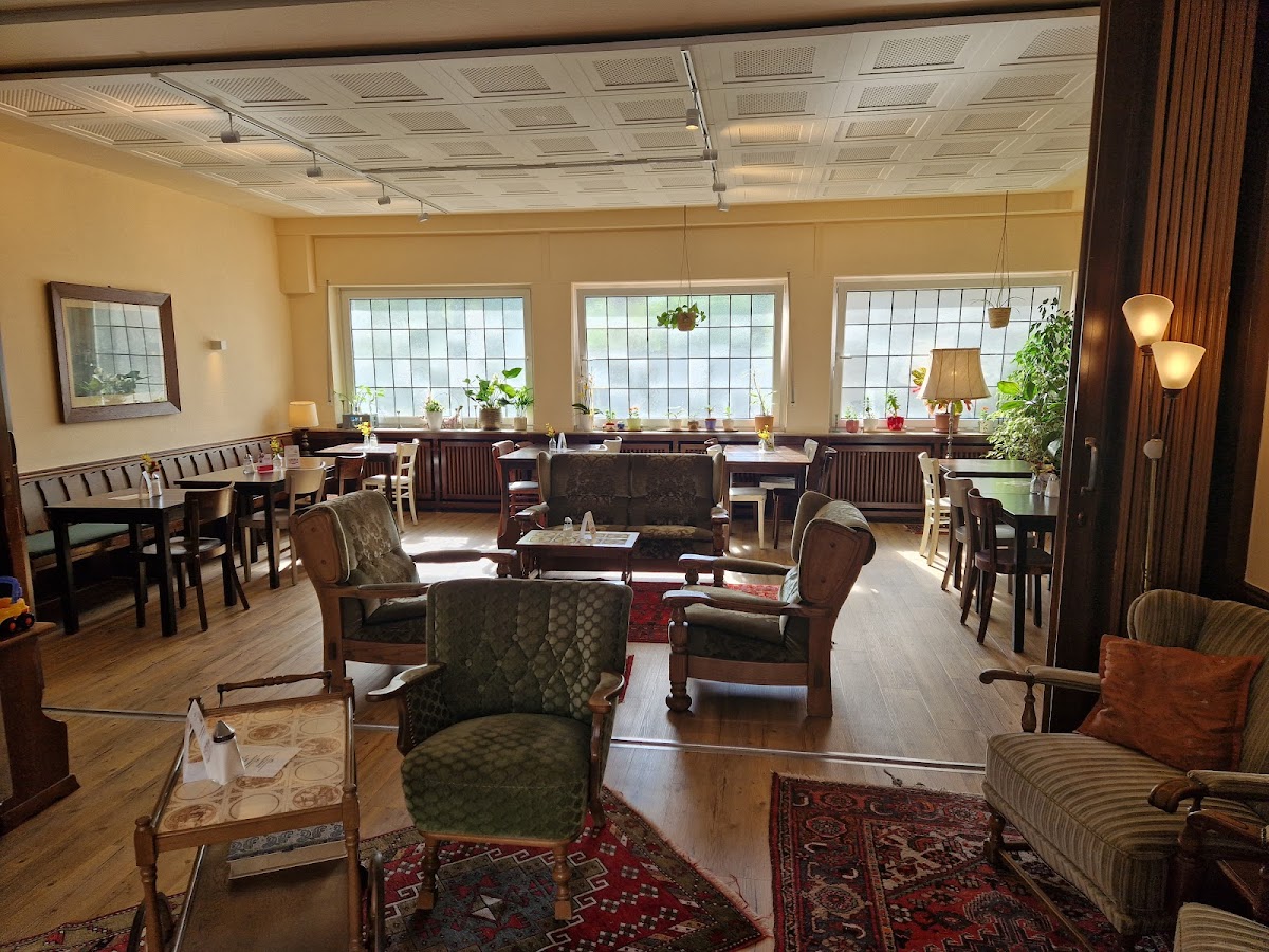 Café und Bar Saras Wohnzimmer