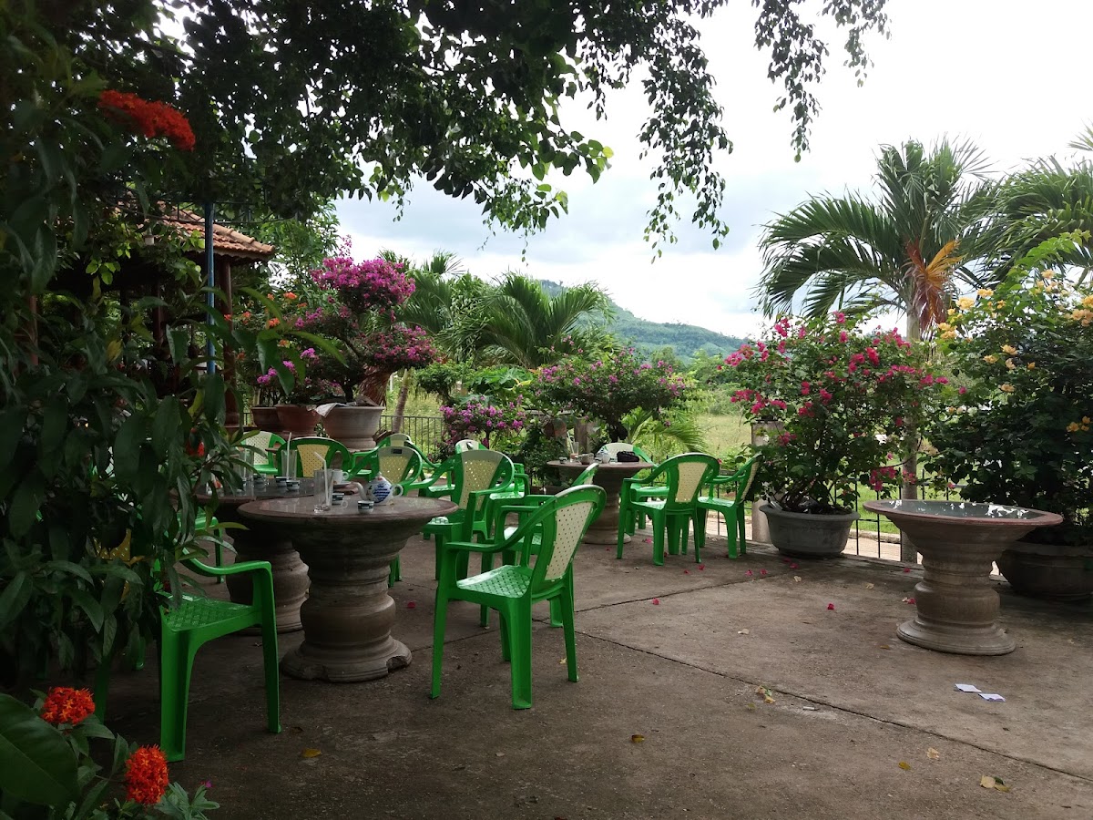 Cà phê Hương Sen