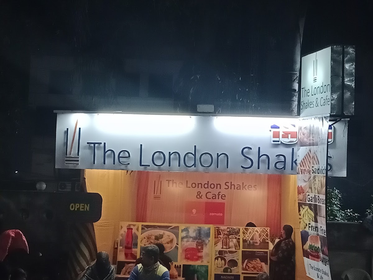 The london shakes & Cafe