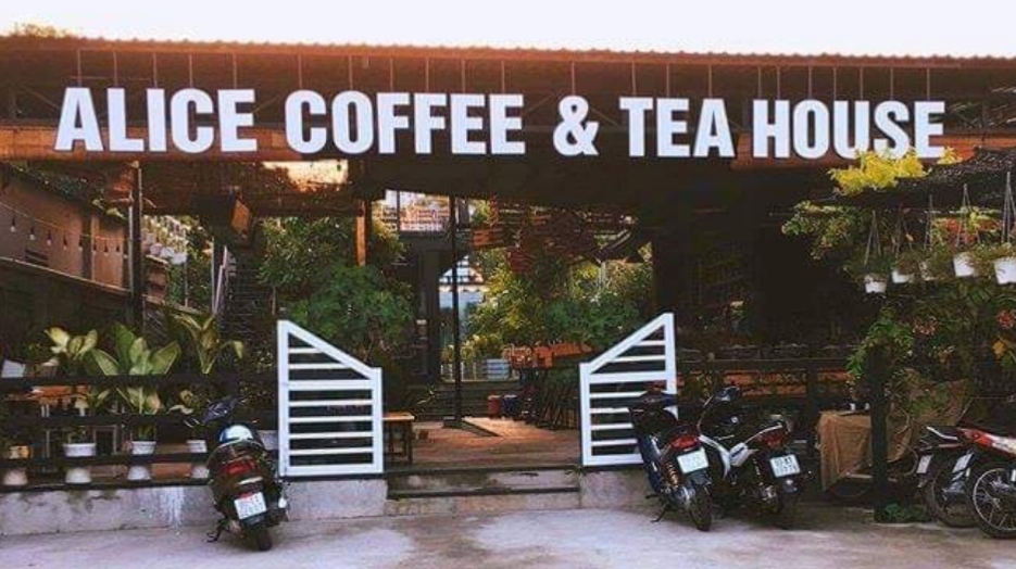 Alice Coffee & Tea House