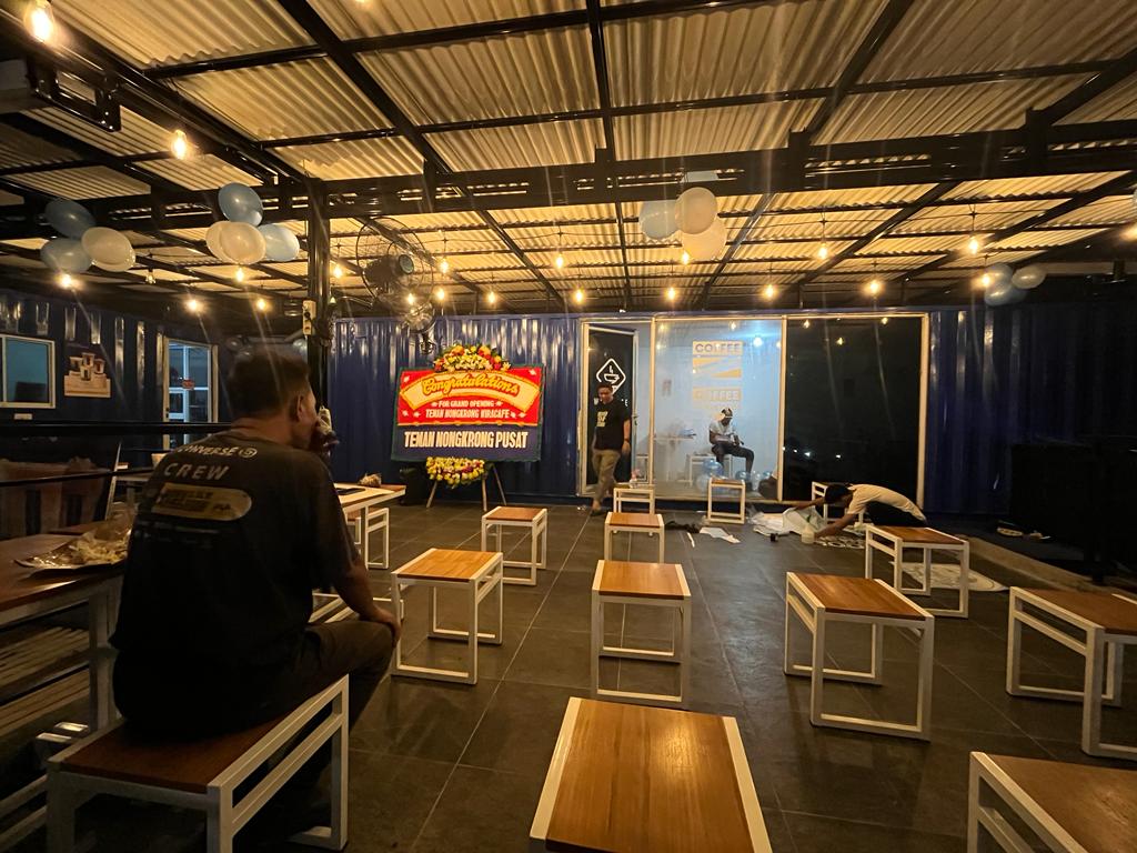 Teman Nongkrong Wira Cafe