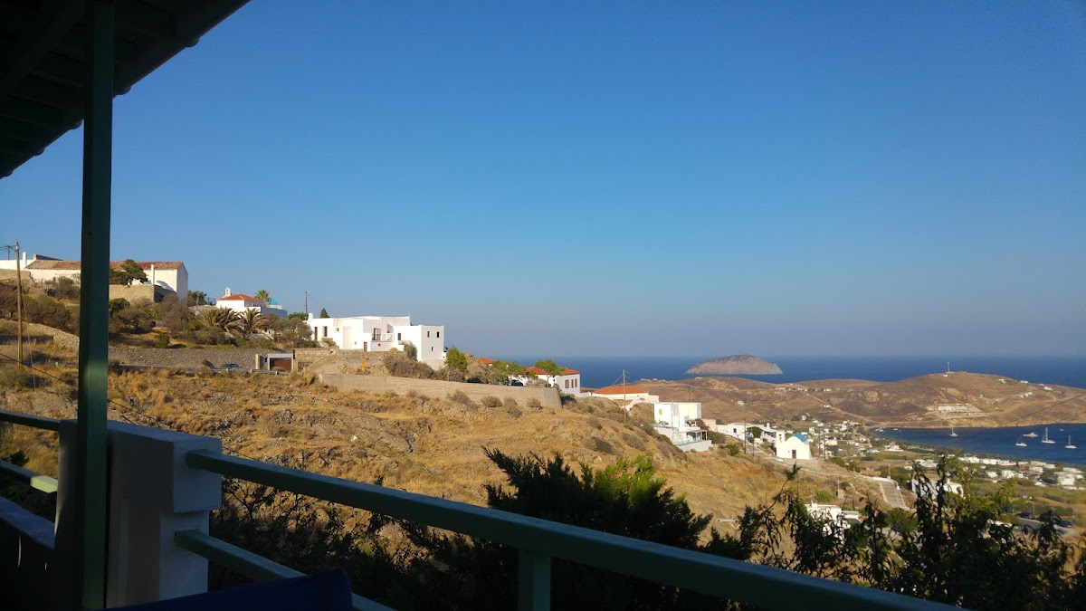 THE BALCONI Cafe Bar - 2