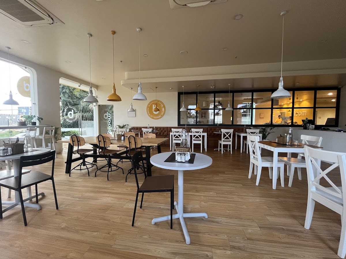 Bloom Cafe @ Bengaluru Airport Road