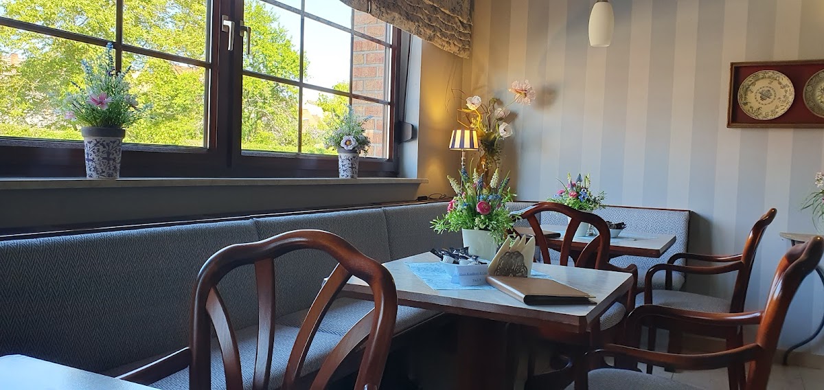 Monis Konditorei u. Cafe