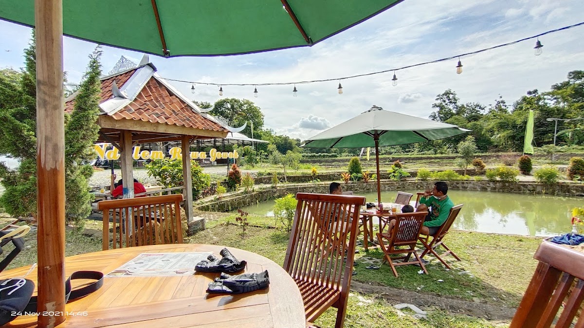 Kafe Ndalem Rowo Gowok