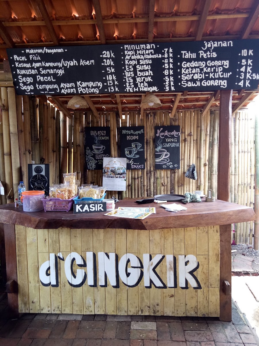 D'Cingkir Cafe