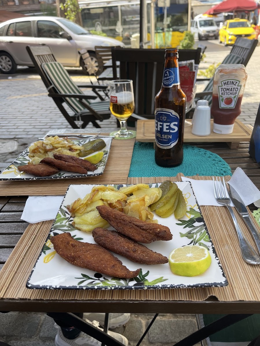 Lale Workshop and Cafe - 7