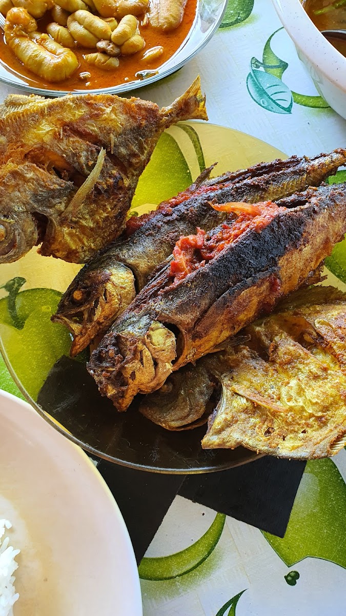 Cafe Pinggiran Laut - 9