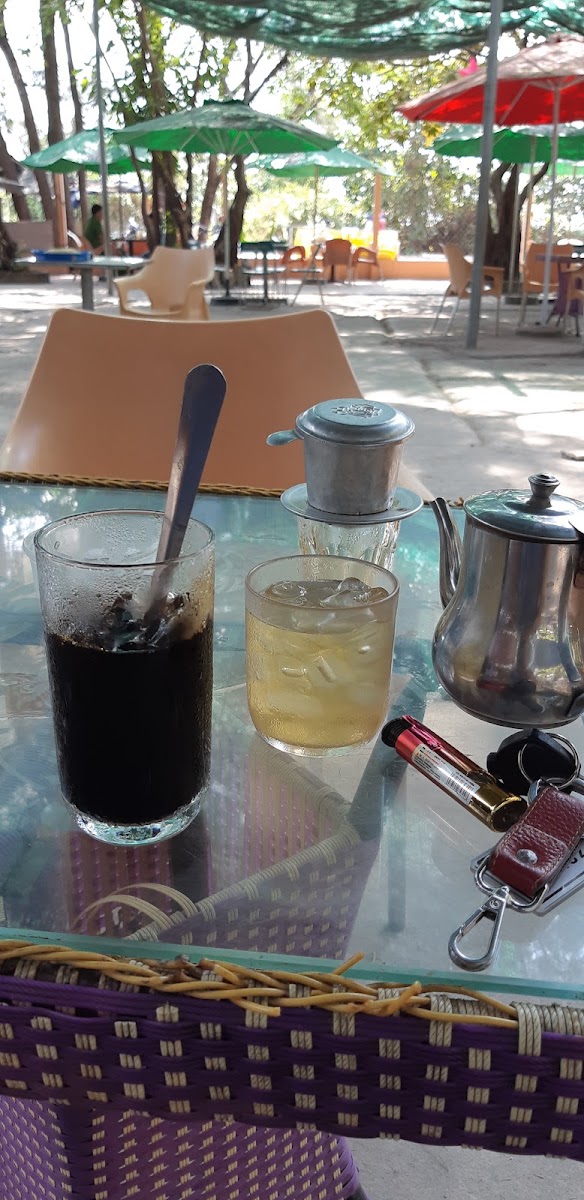 Quán Cà Phê Dốc Cầu - 5