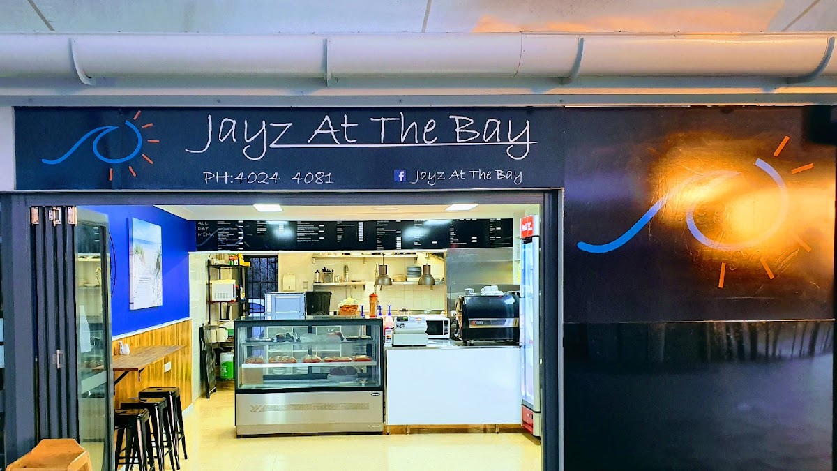 Jayz At The Bay