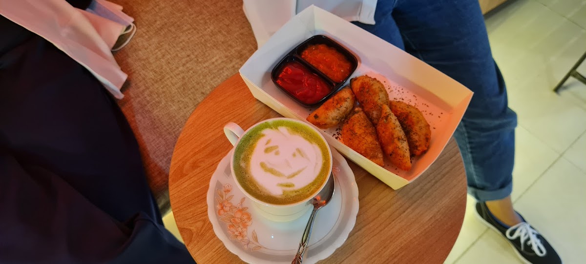 QINI Corner - CAFE & LAUNDRY - 5