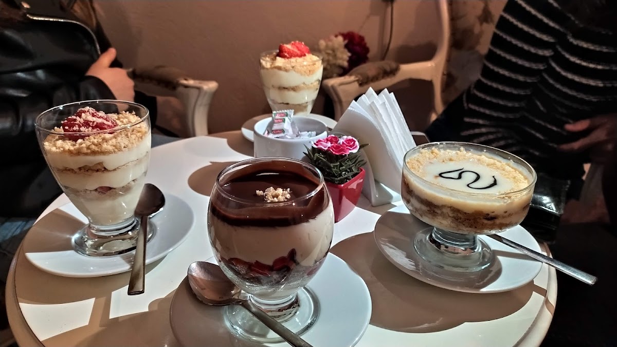 Üzüm Paste Evi Ve Cafe - 4