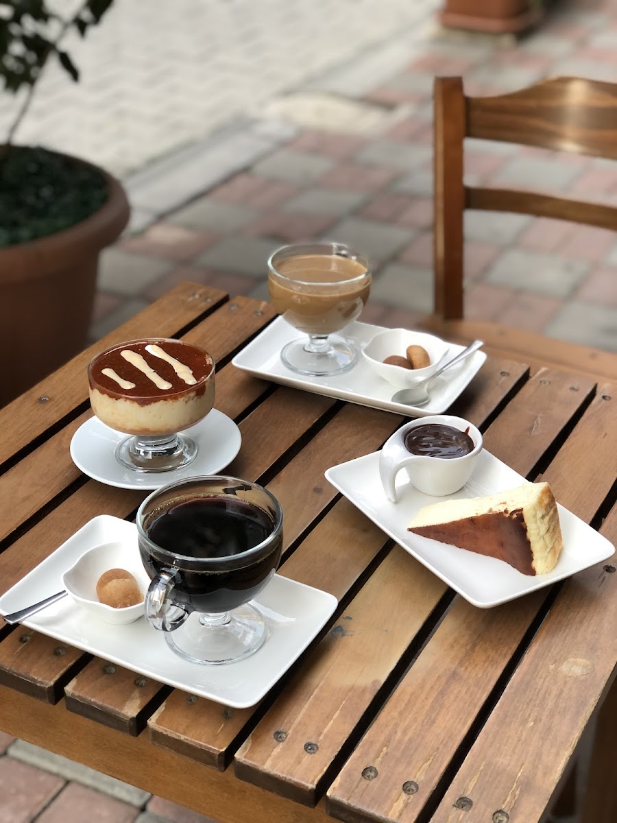 Üzüm Paste Evi Ve Cafe - 9