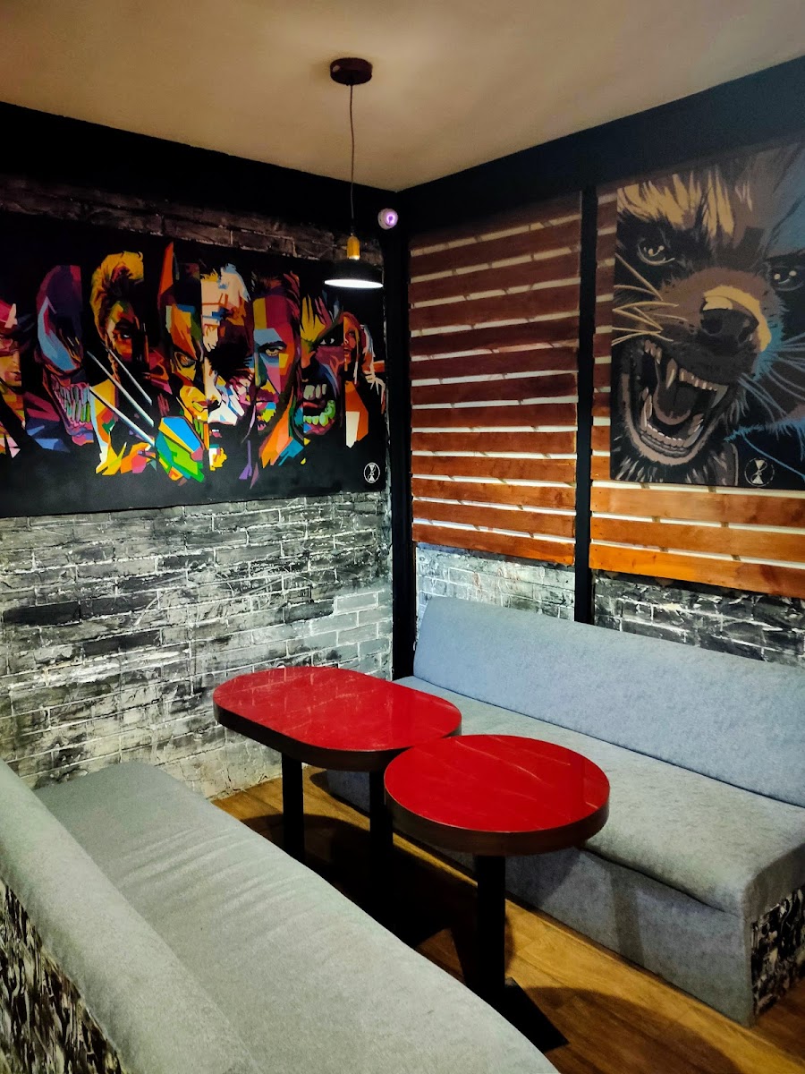 Lounge Bar No Pasaran