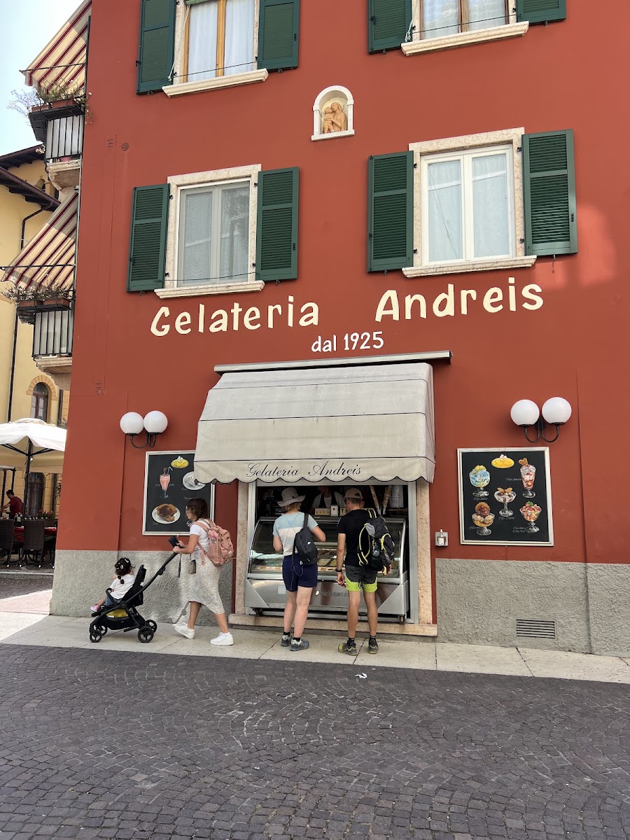 Cafe Gelateria Andreis