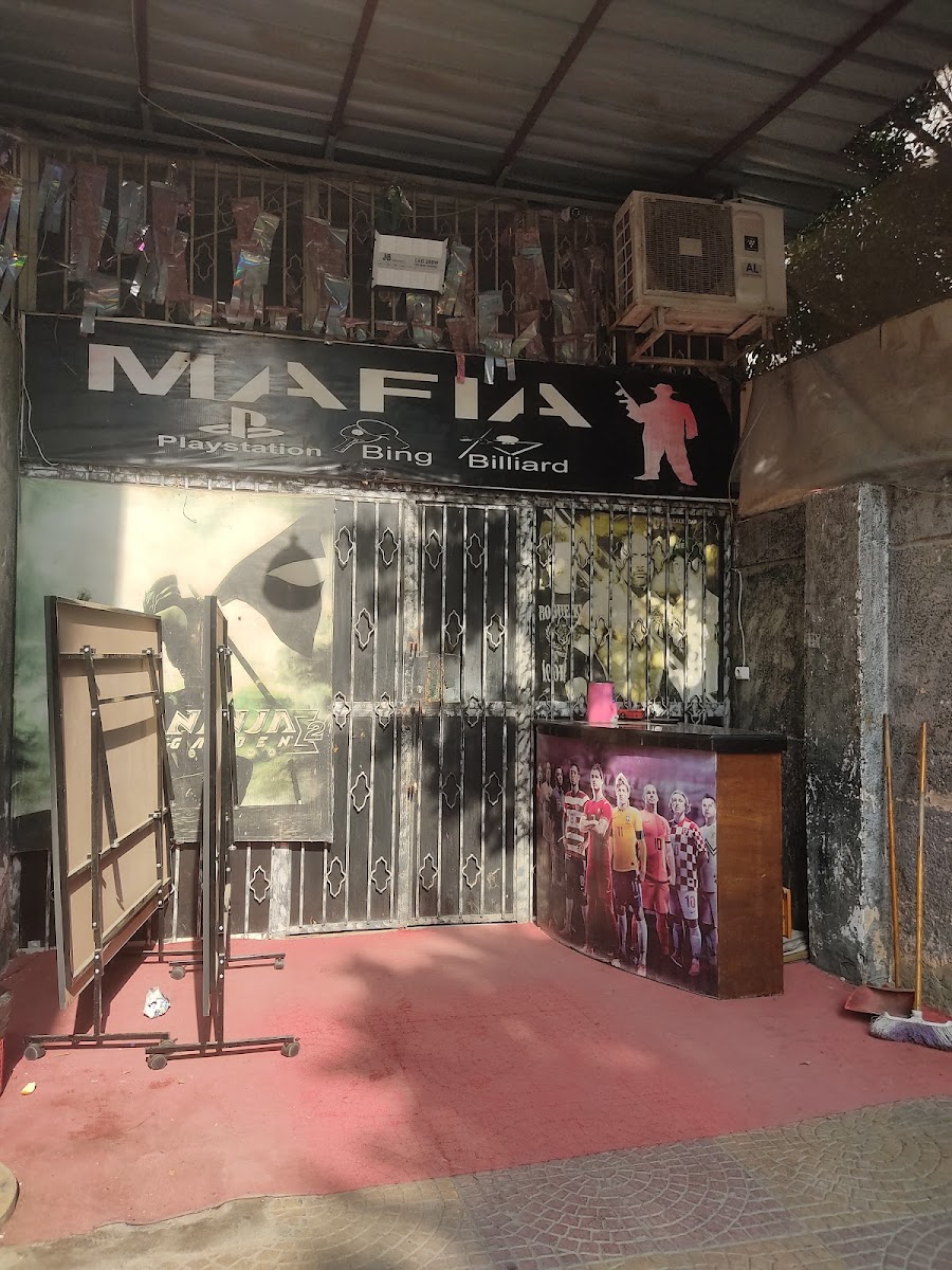 Mafia Playstion and café