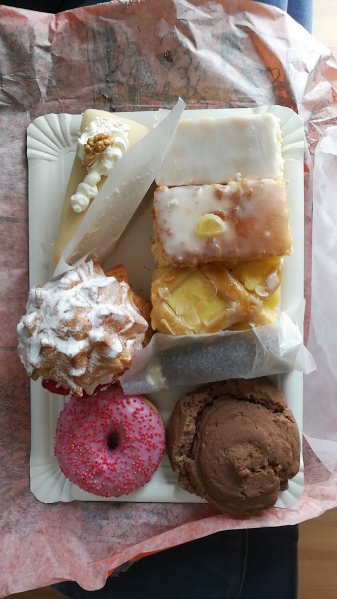 Bakery & Cafe Reimers - 8