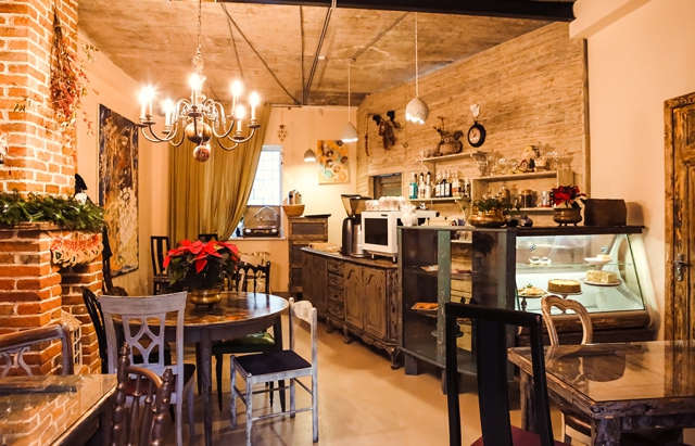 CAVA COFFEE & BAKERY